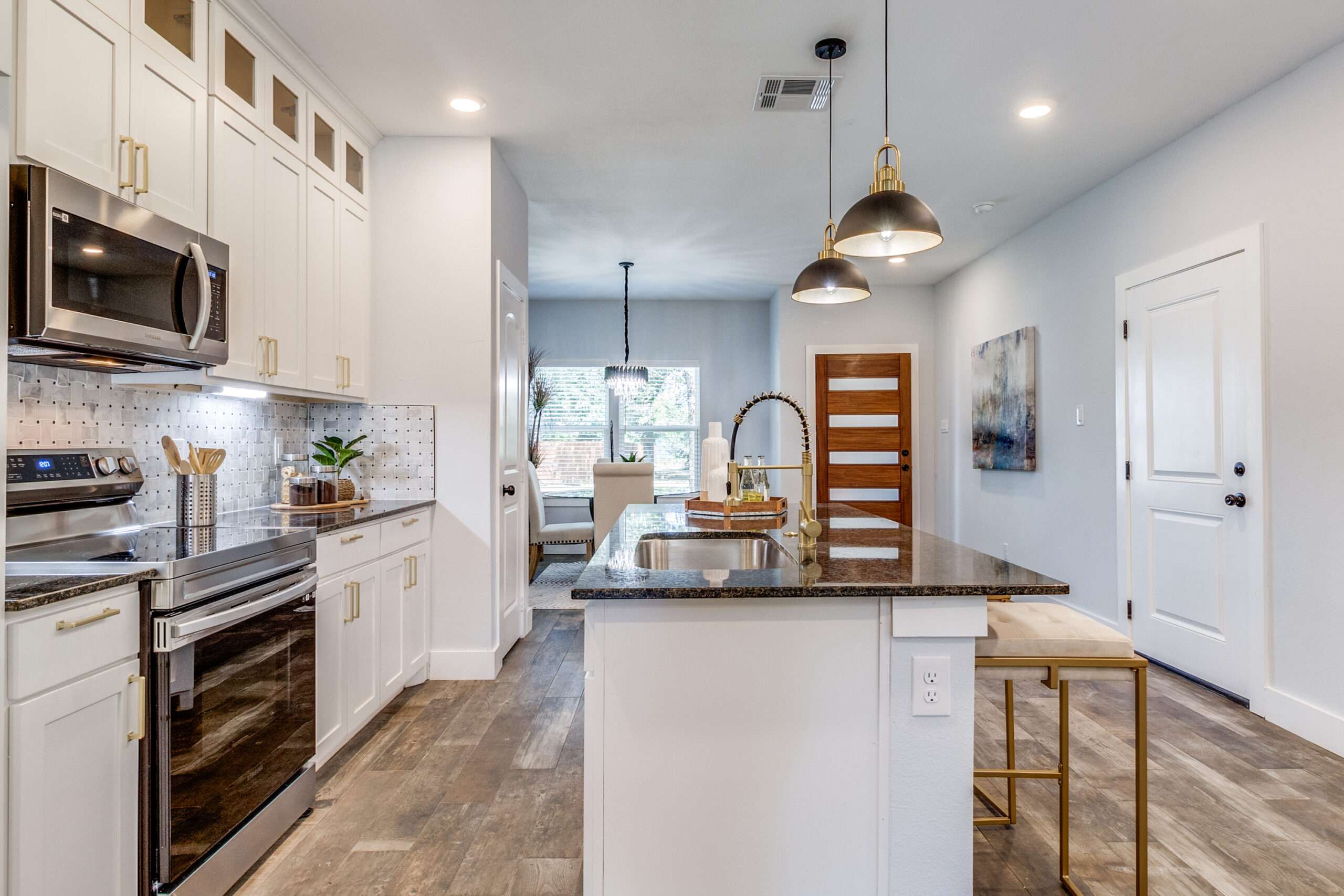 3910-jamaica-st-dallas-tx-75210-High-Res-11