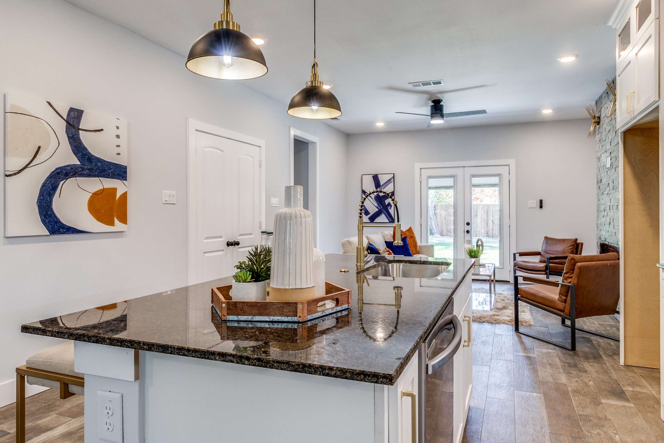 3910-jamaica-st-dallas-tx-75210-High-Res-13