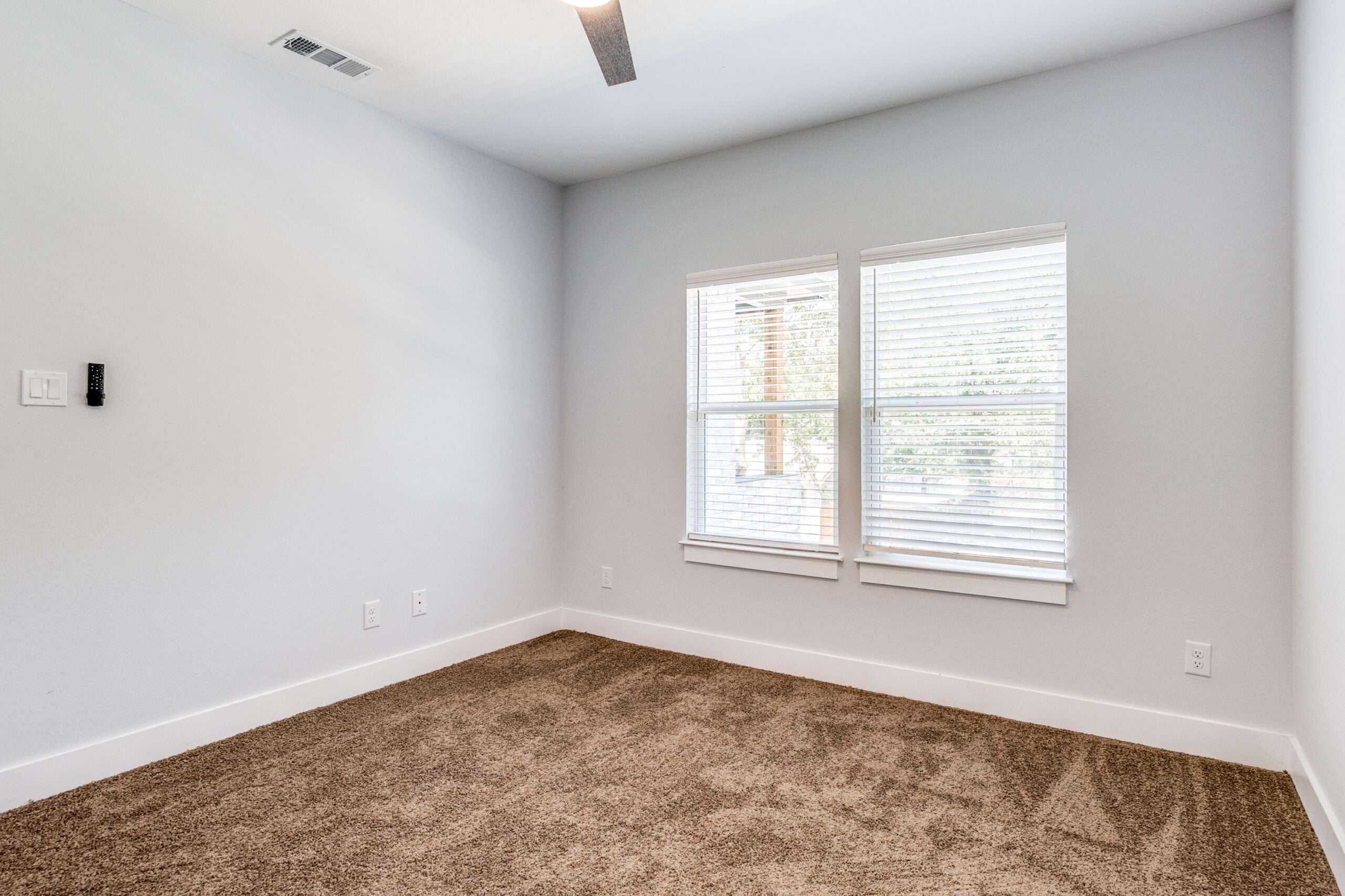 3910-jamaica-st-dallas-tx-75210-High-Res-25