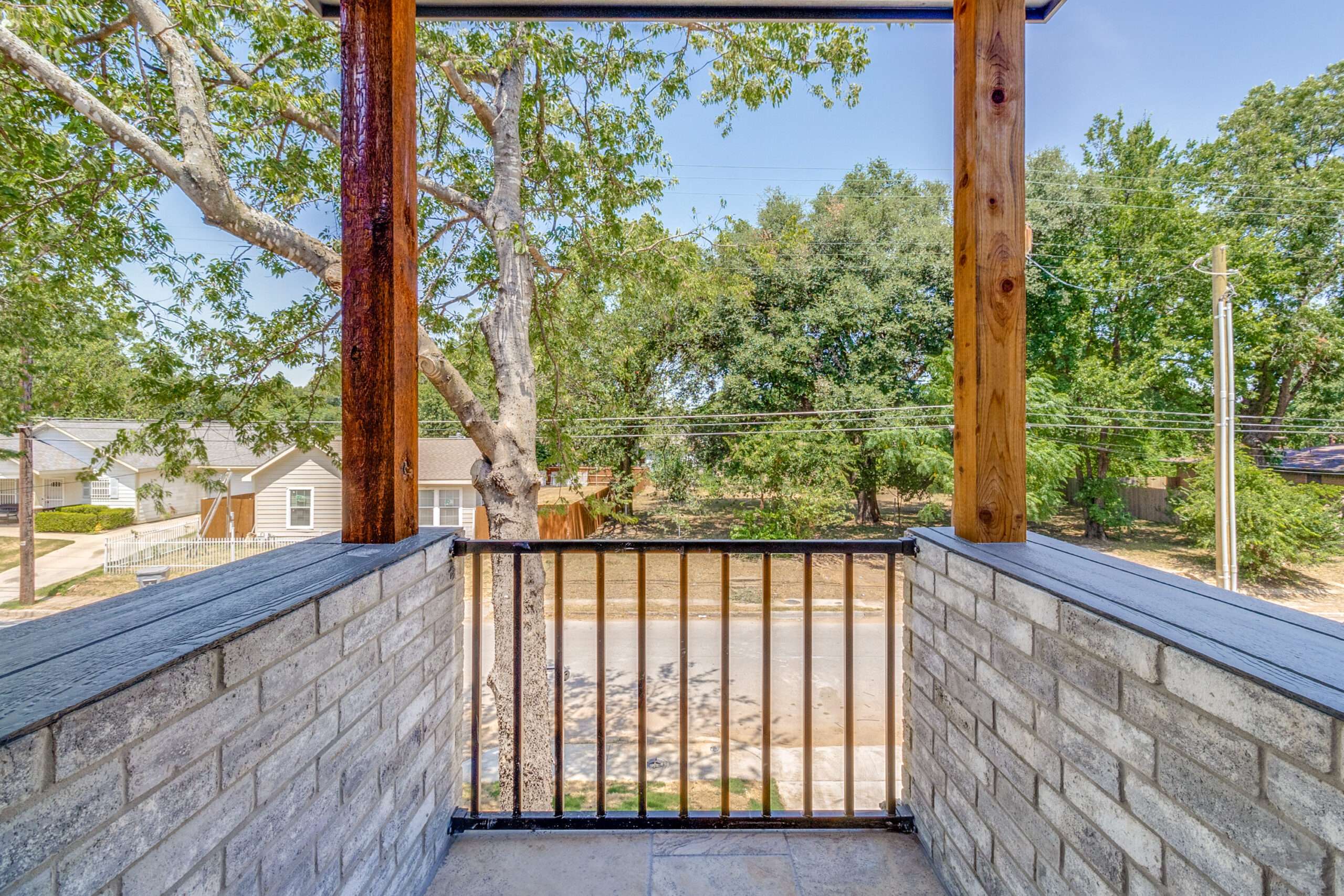 3910-jamaica-st-dallas-tx-75210-High-Res-30