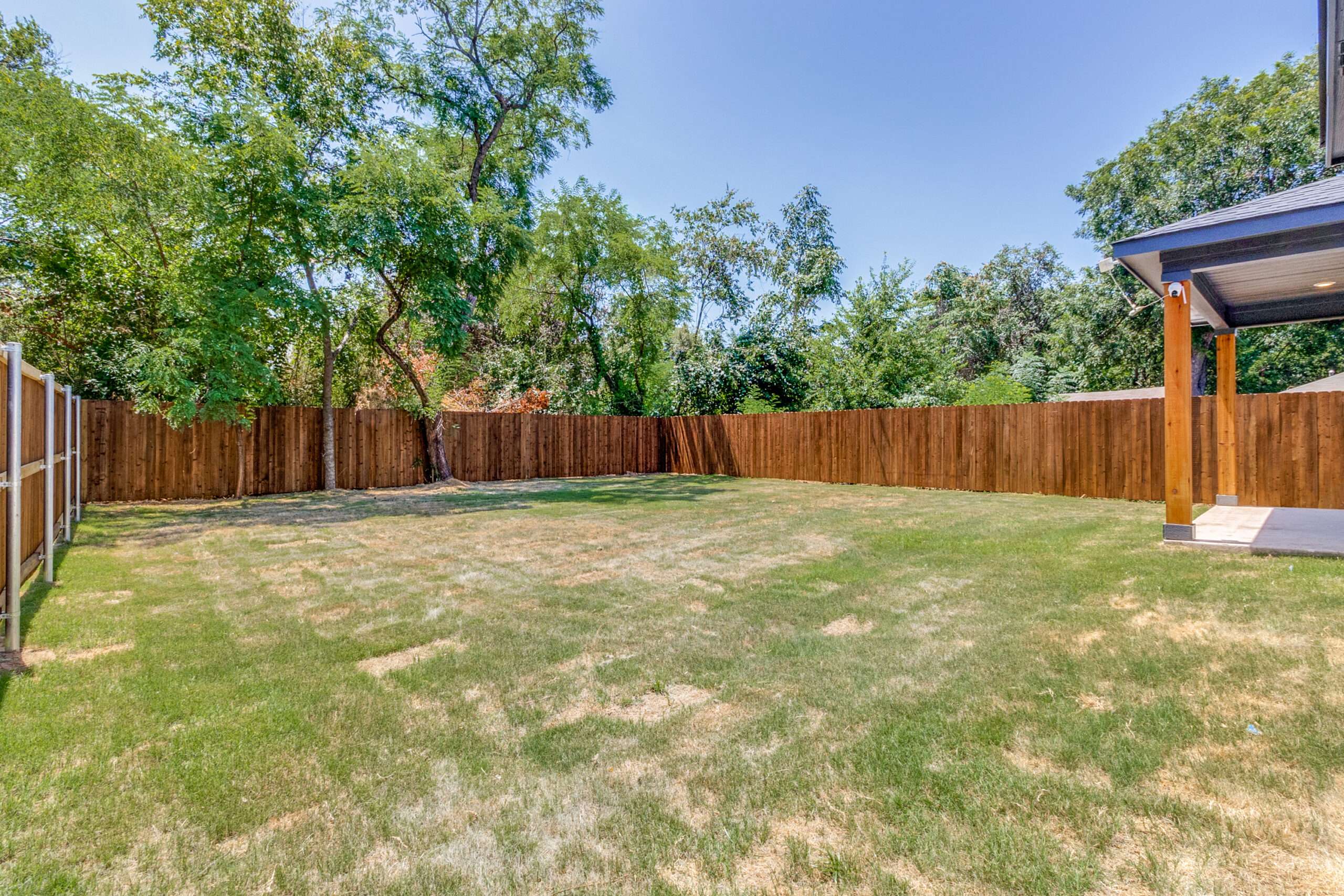 3910-jamaica-st-dallas-tx-75210-High-Res-33