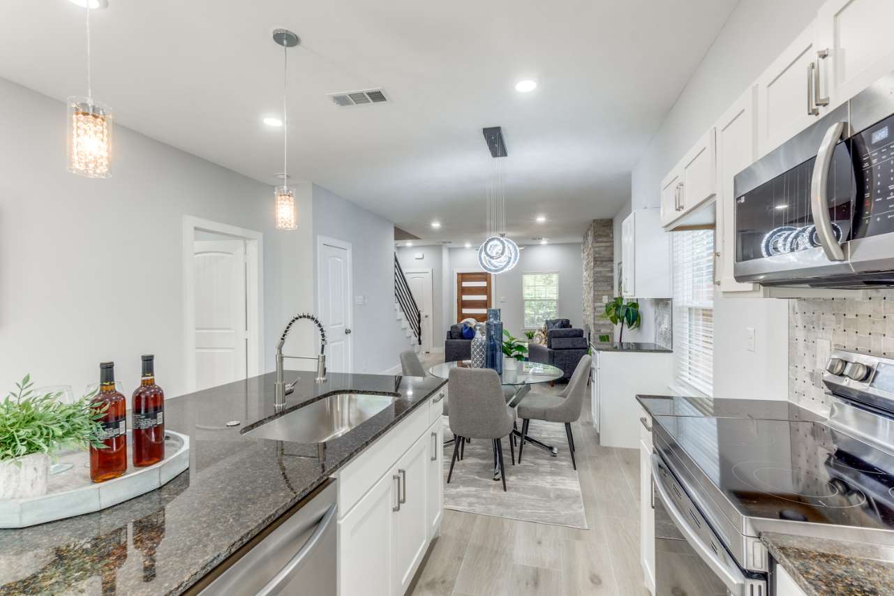 3914-jamaica-st-dallas-tx-75210-High-Res-16