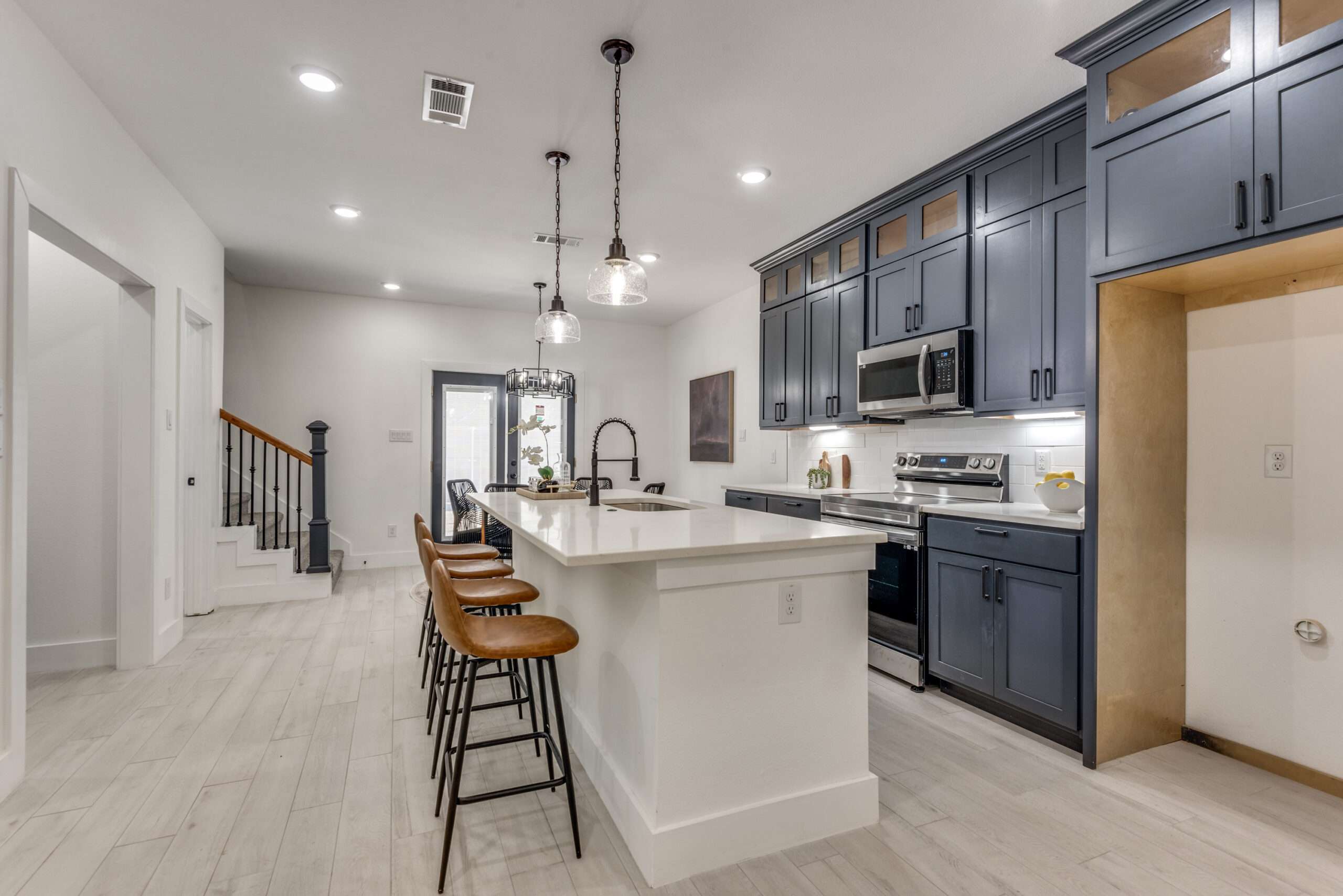 4618-meadow-st-dallas-tx-75215-High-Res-8