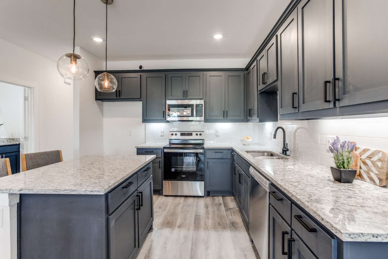 6322-s-lancaster-rd-dallas-tx-75241-High-Res-13