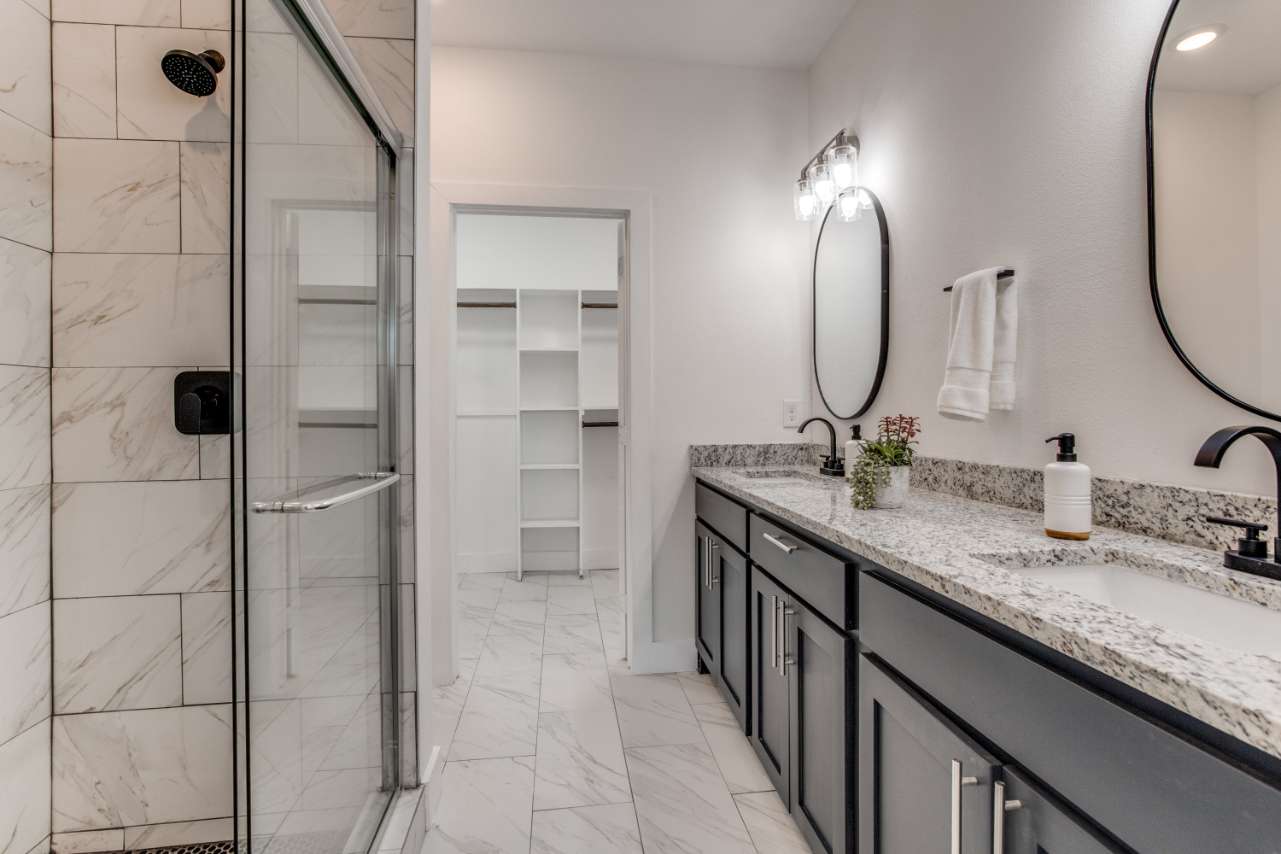 6322-s-lancaster-rd-dallas-tx-75241-High-Res-29